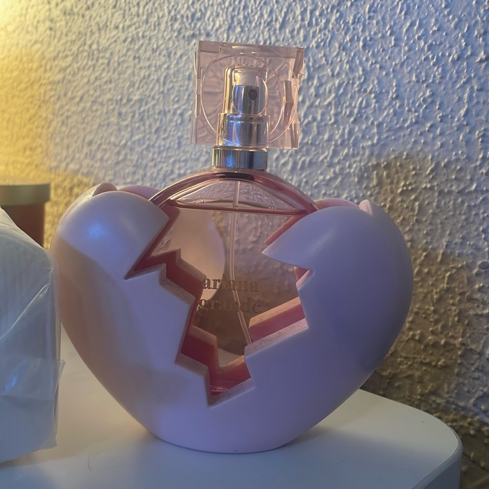 Arianna Grnade Heart Breaking Perfume